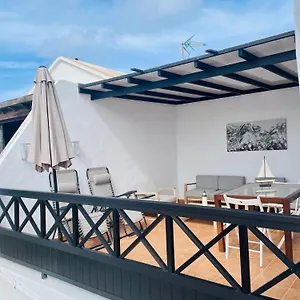 Apartment Con Amplia Terraza En La Playa, Puerto del Carmen (Lanzarote)